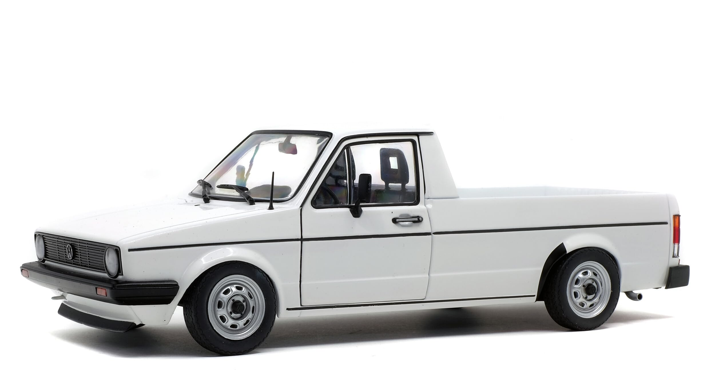 

Solido 421185320 S1803501 VW Caddy MK1 Flatbed Truck Scale 1982 Model Car White Product Diecast 118 Category [Used] белый
