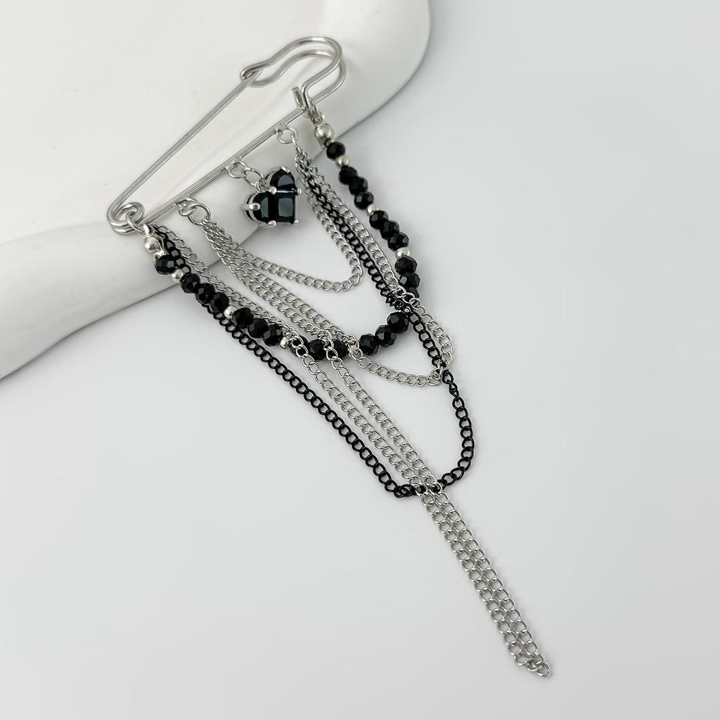 Exaggerated Personality Heart Multiple Chain Tassel Brooches for Women Fashion Imitation  Pearl Brooch Suit Pants Bag Decoration