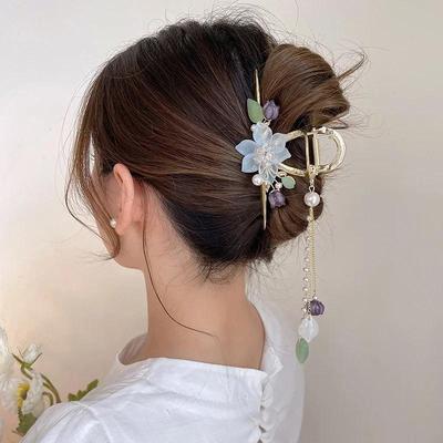High End Chinesischer Stil Hanfu Kopfschmuck Clip Hinterkopf Lockiges Haar Quasten und Krallenclip Super Unsterblichkeitsblume Temperament