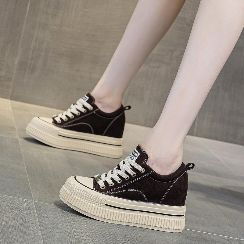 Thick soled casual shoes 2026 Spring and Autumn new versatile board shoes for women