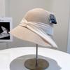 Zart und elegant Hepburn-Stil Perlgarn gefaltet Fischerhut Damen Sommer Outdoor Urlaub Sonnenschutz Strandhut