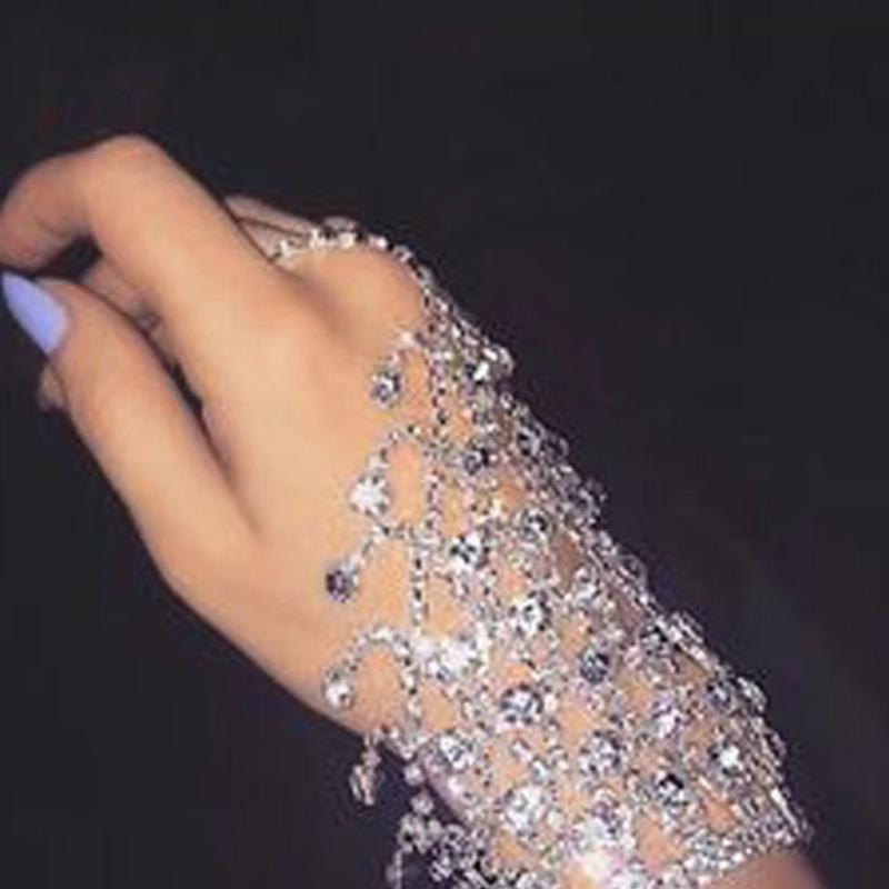 Luxury Crystal Hand Bracelet for Women Glitter Rhinestones Metal Chain for Women Fashion Elegant Hand Chain Wedding