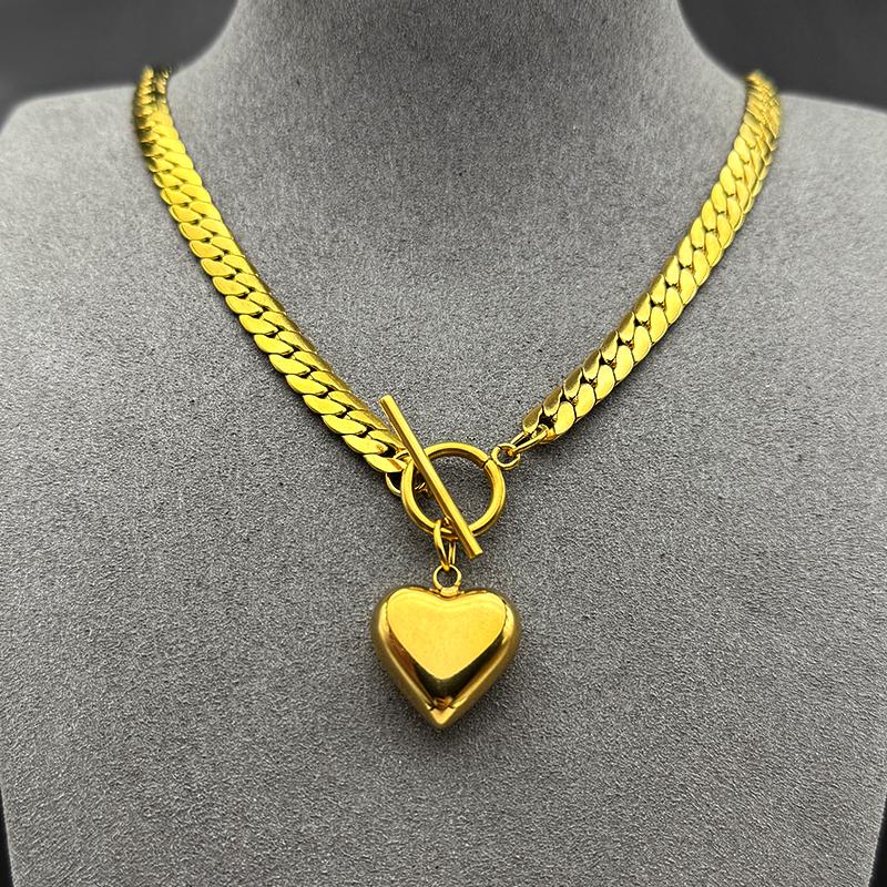 Stainless Steel Love Heart Pendant Choker Necklace for Women Girls Gold Silver Color Clavicle Chain Fashion Jewelry Gifts