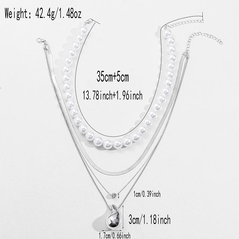 New Jewelry Exaggerated Pearl Stacked Necklace Personalized Irregular Alloy Diamond Pendant Women