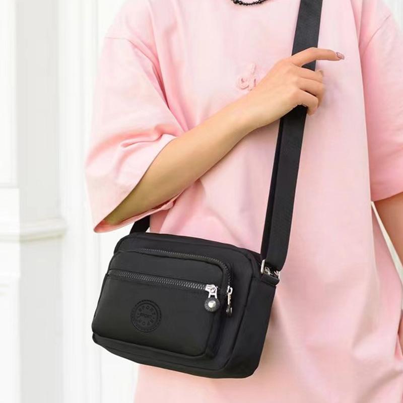 Neutral Cross-Body Bags, Shoulder Bags, and Messenger Bags for Both Men and Women Are Suitable for Working Students