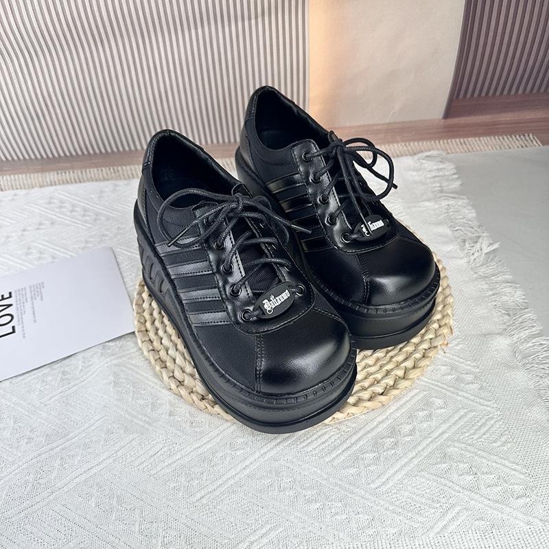 

Platform muffin shoes women s 2025 new small height increase slope heel single shoes spring and autumn casual height increase women s shoes tide 40
