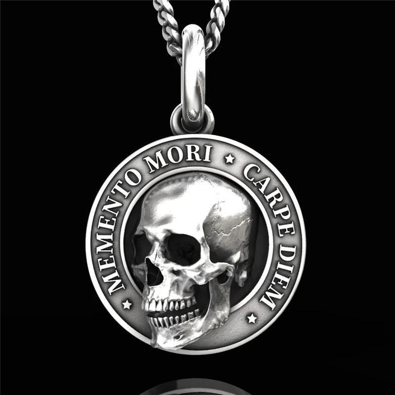Vintage Ethic Memento Mori Carpe Diem Letter Skull Necklace for Men Fashion Punk Christmas Skeleton Women Couple Gifts серебряный