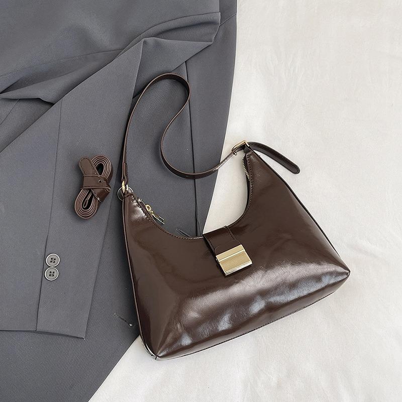 

Простая одноплечевая сумка-подмышка женская высококлассная осенняя новая модная сумка-мессенджер для通勤 текстурная маленькая квадратная сумка