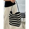 Black and White Striped Bucket Bag Women's Large-capacity Large Bag Leisure Vacation Beach Bag Versatile Portable Shoulder Tote Bag