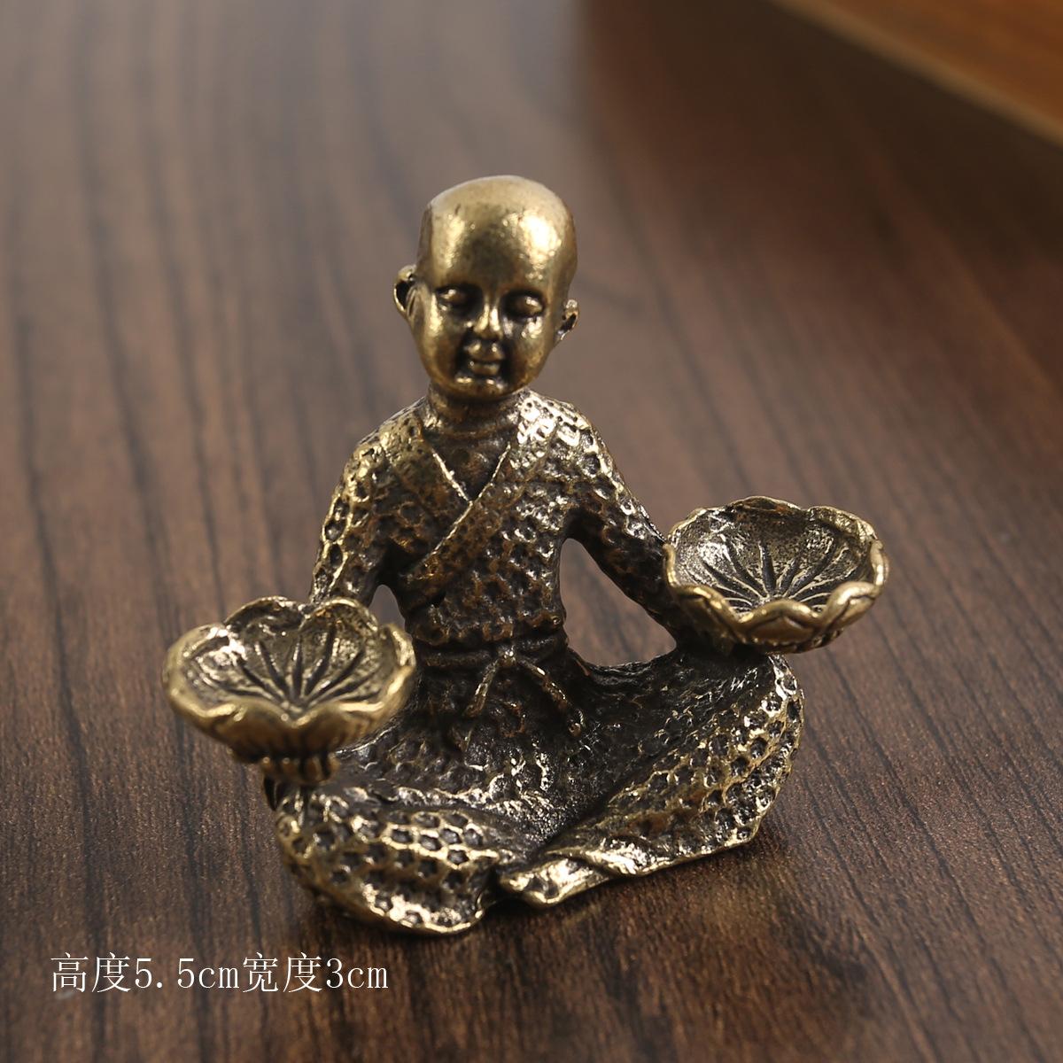 

Tangteng antique copper is a new hand tray lotus flower small monk ornament pure copper backflow incense set metal handicraft bronze ware