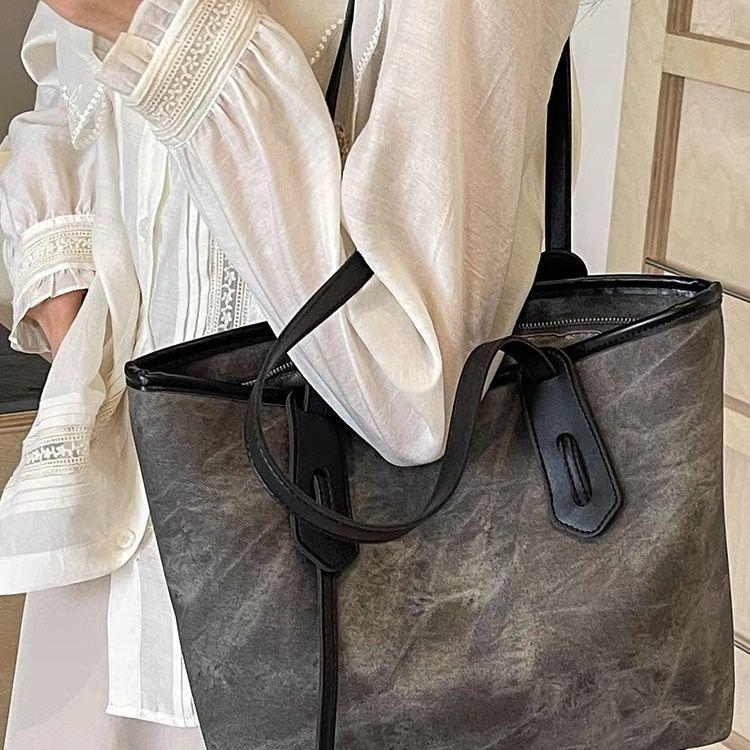 Tote Bag for Women Large Capacity Commuter Bag Summer Casual Versatile Shoulder Bag College Student Class Bag