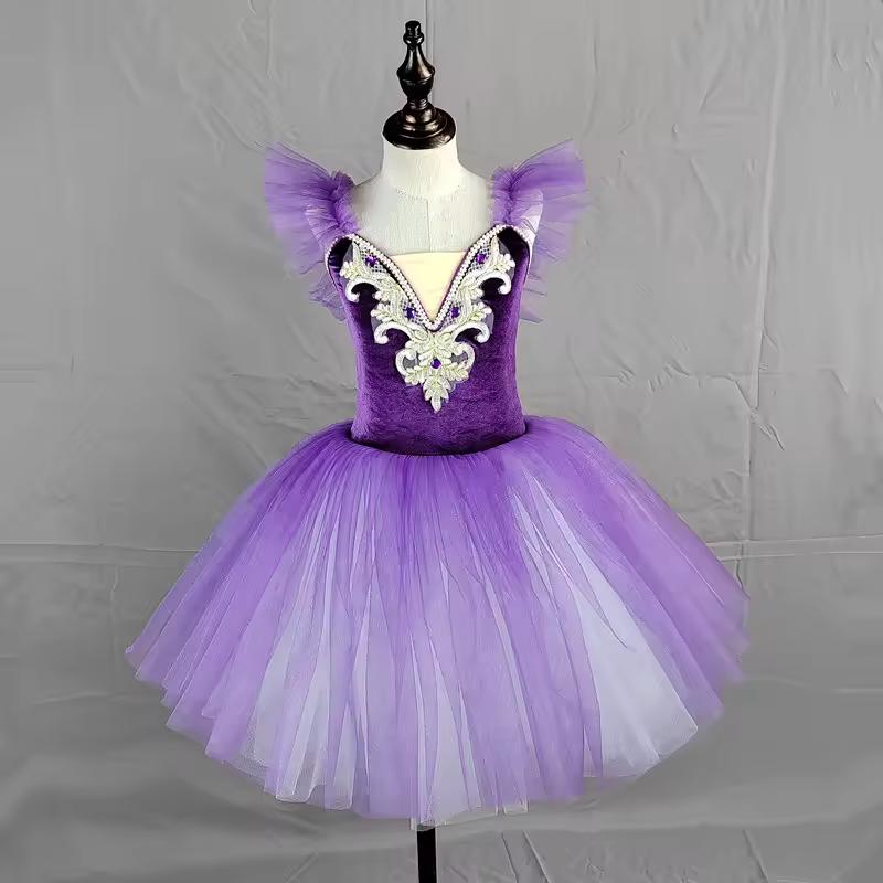 Dětská baletní sukně Dívčí taneční sukně Dětský program Kolektivní vystoupení Kostýmy Kostýmy pro taneční vystoupení