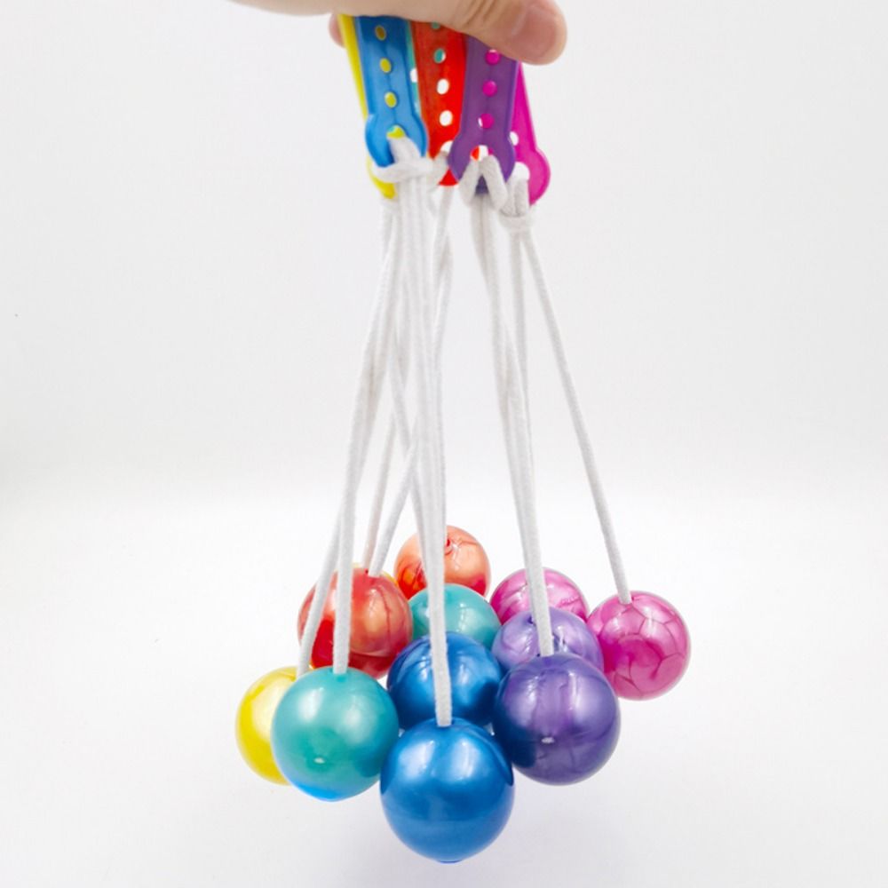 6 Stück Zufällige Farbe Click Clack Ball Lustige Fidget Clack Bälle Kinderparkbälle Outdoor-Spiele