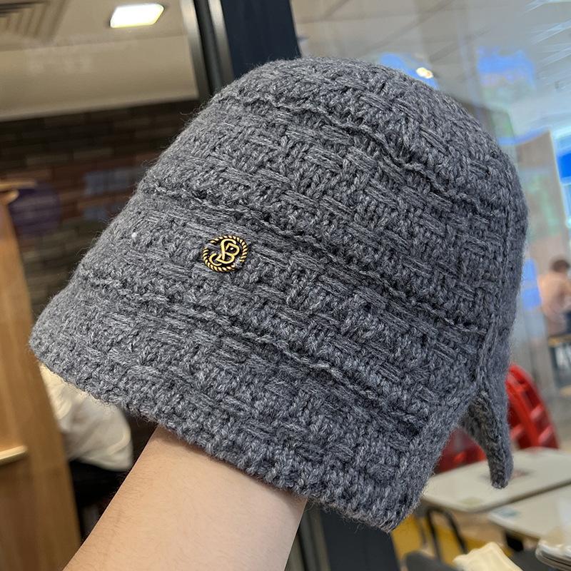 Spring and autumn breathable versatile face small hollow knitted bucket hat women