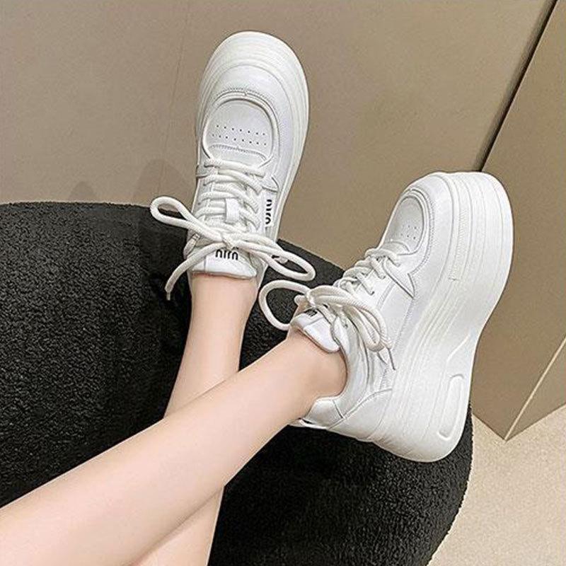 Little white shoes mesh breathable women's shoes lightweight and versatile casual muffin shoes women's 2025 autumn new super thick sole height increas