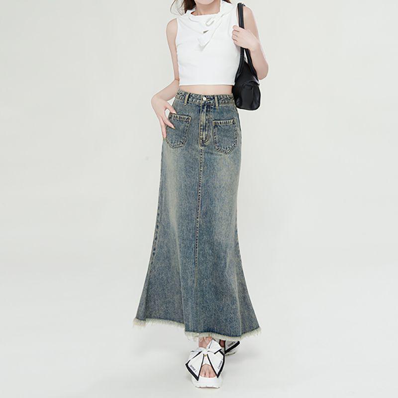 

Retro Fishtail Denim Midi Skirt—Women s High-Waist Frayed A-Line, Hip-Hugging Style Medium