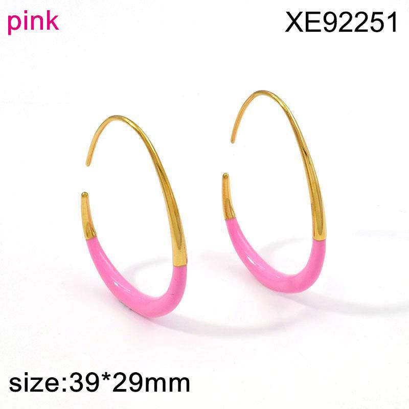 18K Gold Plated Titanium Steel C-Shaped Geometric Earrings for Women - European & American Fashion, Light Luxury Ear Cuffs