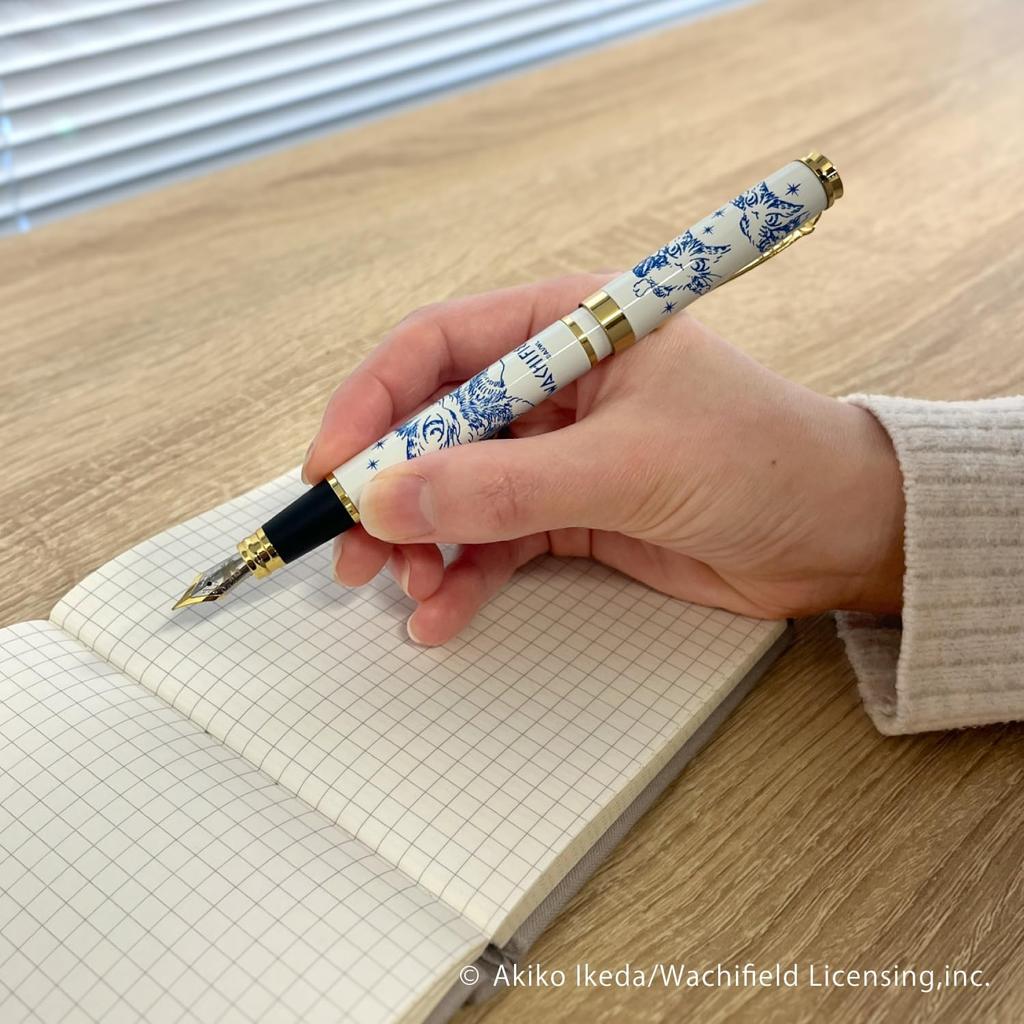 Wachifield Dayan the Cat Fountain Pen with Cartridge and Ink Fine Nib eHONTOMO Nippon Shuppan Hanbai IP909898 (Ivory) Converter. Color Blue-Black.