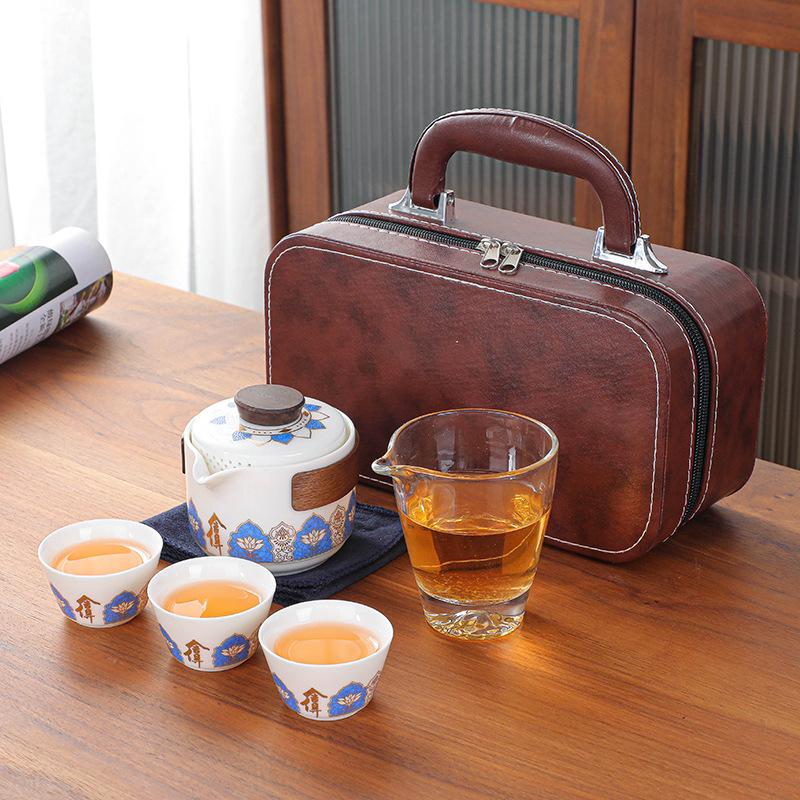 

Ceramic Tea Set Travel Portable Outdoor Tea Bag Ceramic One Pot Three Cups Tea Set Home Office Quick Customer Cup Handheld Gift