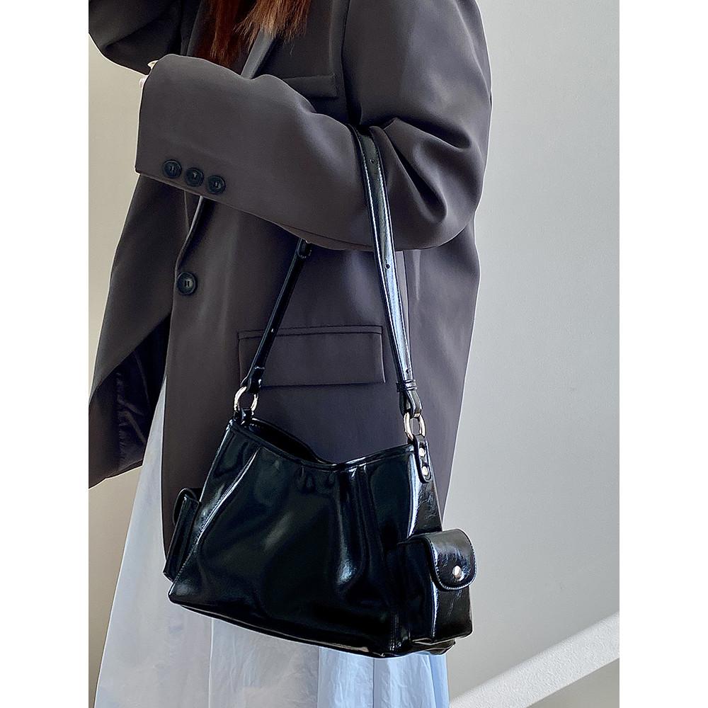 IELGY Autumn Winter Large-Capacity Underarm Bag Fashion Commuter Messenger Shoulder Bag