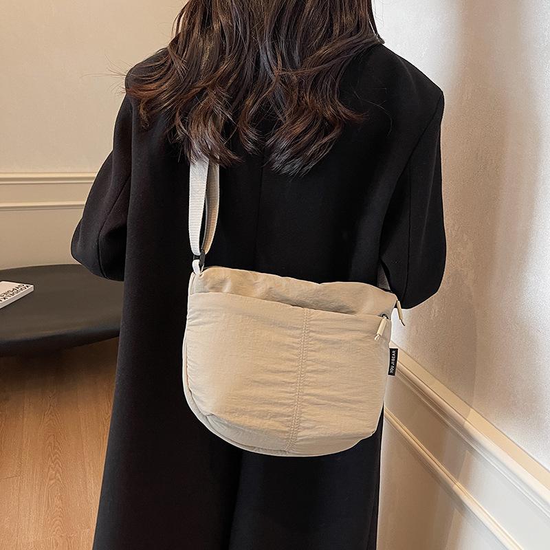 Canvas Bag Women's Large Capacity Commuter Shoulder Bag