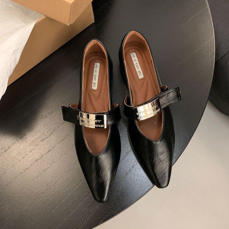 TK Plus Size Low-Cut Pointed Toe Flat Women's Shoes in Black or Burgundy Synthetic Leather