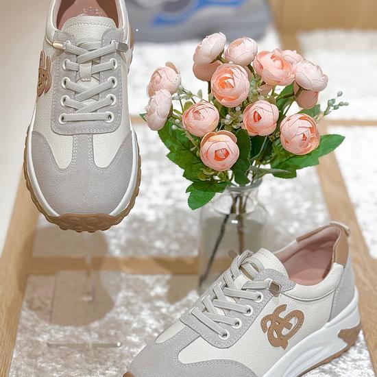 Gose Women’s Sneakers - Choose 1 of 3 Ivory ONE SIZE