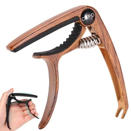 Zinc Alloy Capo, Ultra-Lightweight, Smooth Adjustment, One-Touch Locking, Lightweight & Strong, with Bridge Pin Removal Function, Quick Lock Guitar Ca