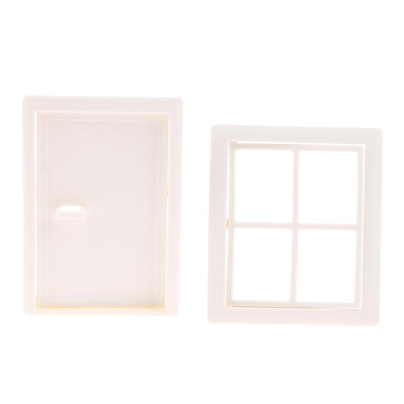 Mini dom, willa, plastikowe drzwi i okna, modelowanie i dekoracja domu