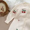 Frühling/Herbst 2025 Baby Kirsche Strick Strampler Set - Niedliches Baumwoll Latzhose Bubble Outfit