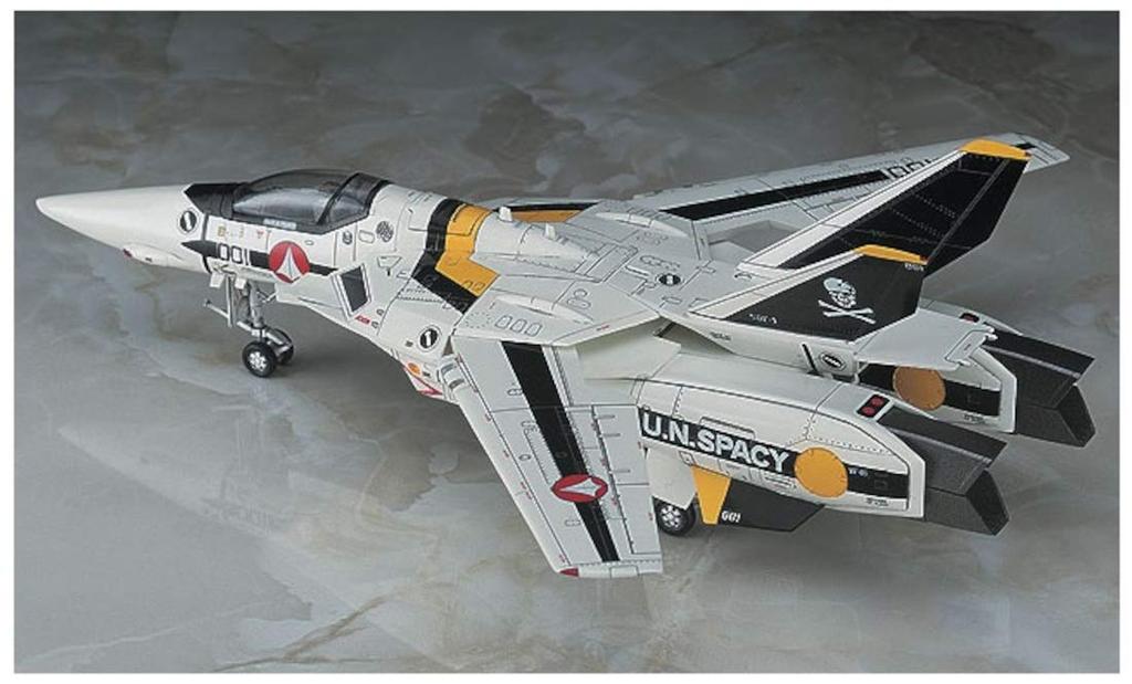 Hasegawa Super Dimension Fortress Dimension Fortress Macross Do You Remember Valkyrie Scale Plastic Model 19 Macross/Super Love? VF-1A/J/S 1/72