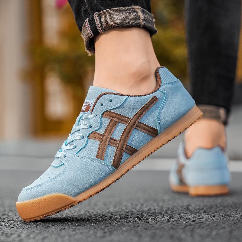 Retro Fashion Men Athletic Shoes Comfortable Flat Sneakers Casual Men Outdoor Non-slip Trainers Shoes Men Zapatillas De Hombre