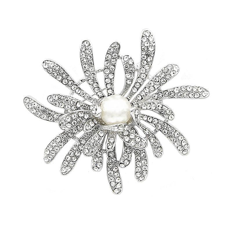 High Grade Delicate Crystal Inlaid Sweet Chrysanthemum Brooch Pearl Brooch Collar Pin Pin Clothing Accessories