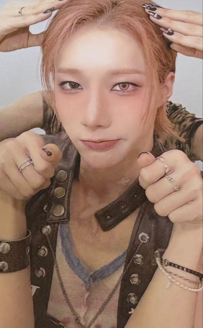 

[Б/У] XLOV Louis RISING STAR Торговая карта