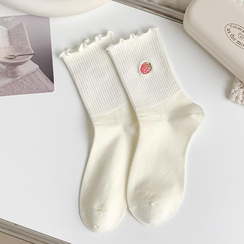 Female Spring and Autumn Solid Color Lace Strawberry Embroidery Boneless Tube Cotton Socks