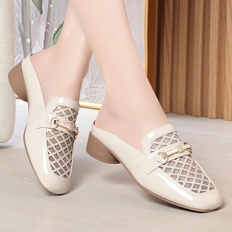 Spring and Summer Breathable Rhinestone Cowhide Sole Comfortable Hollow Single Shoes Women's Flat Fashion Sandals