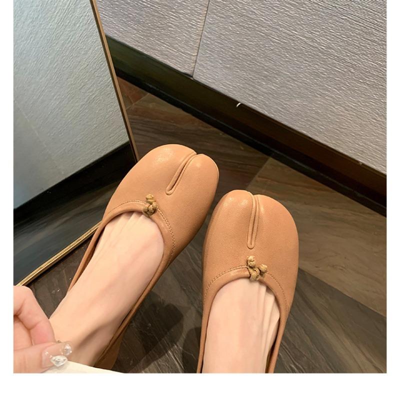 Sheepskin version cracked leather pig's trotters shoes split-toed shoes women's soft-soled versatile shallow mouth flat-soled single shoes