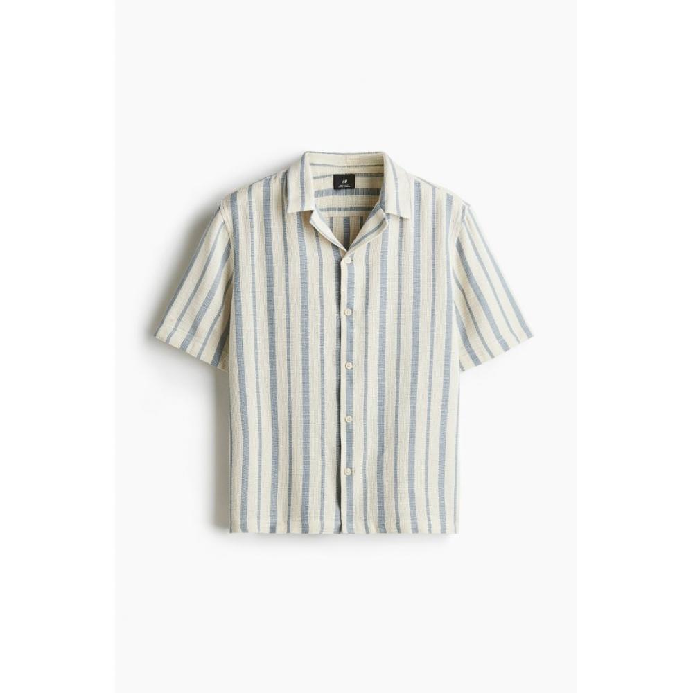 H M Textured caMp sHirt Regular Fit ligHt Blue Striped