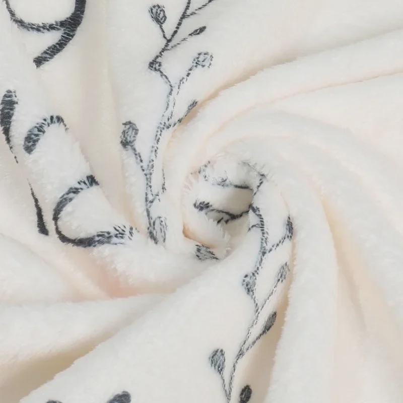 "Floral Rabbit Baby Milestone Photo Blanket - Growth Memorial Photography Background"