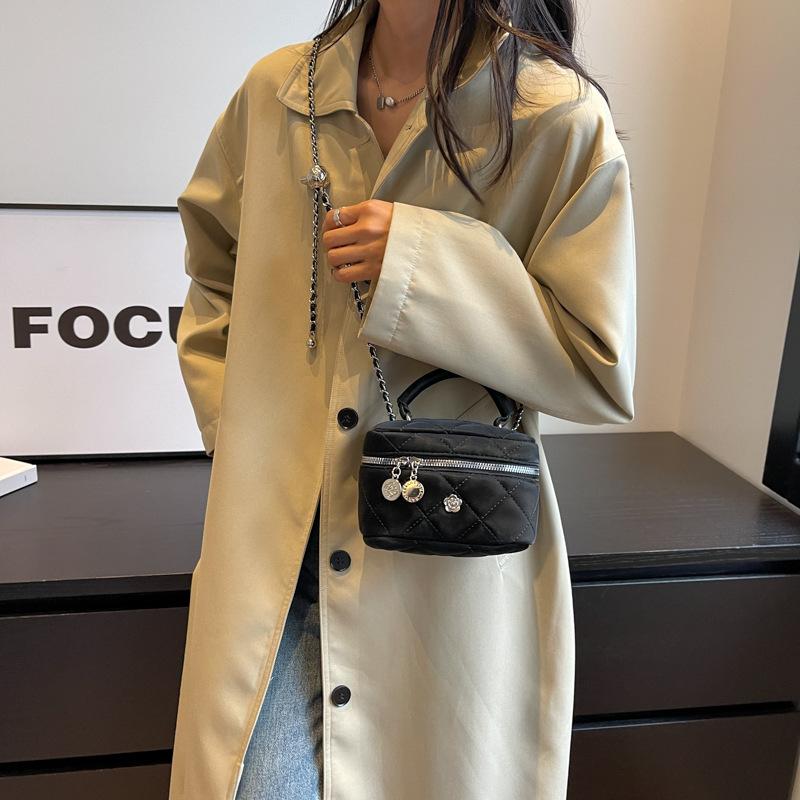 

Бархатная ромбовидная сумка-цепочка женская модная портативная маленькая сумка-ведро Xiaoxiangfeng сумка-мессенджер через плечо