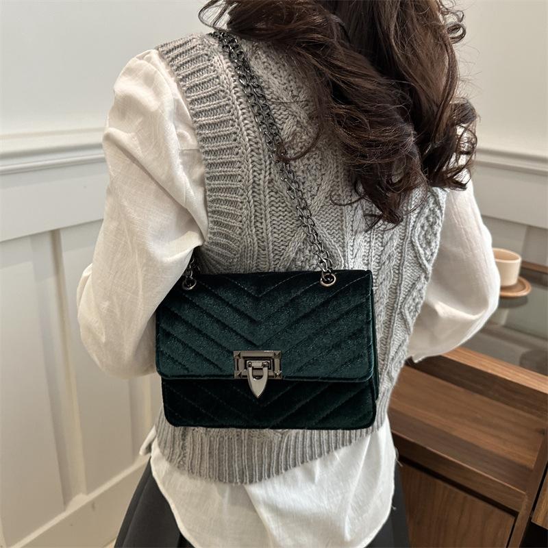 Premium Texture Black Small Square Bag Women's Summer 2025 New Trendy Fashion Shoulder Bag Texture Diamond Chain Bag