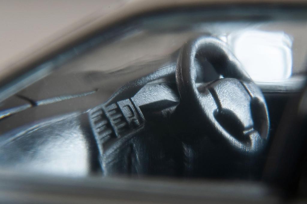 Tomica Limited Vintage Neo 164 LV-N299a Toyota Mark II 2.5 Tourer V Alb 98 An Produs Finit