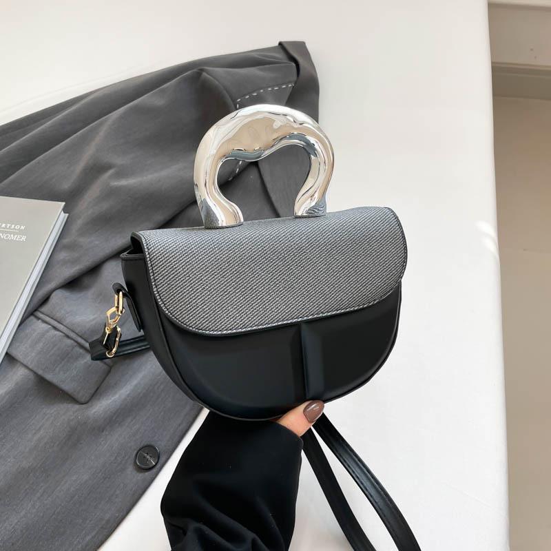 Summer New Niche Design Hand Bag Simple Trend Fashion Shoulder Messenger Bag Solid Color Versatile