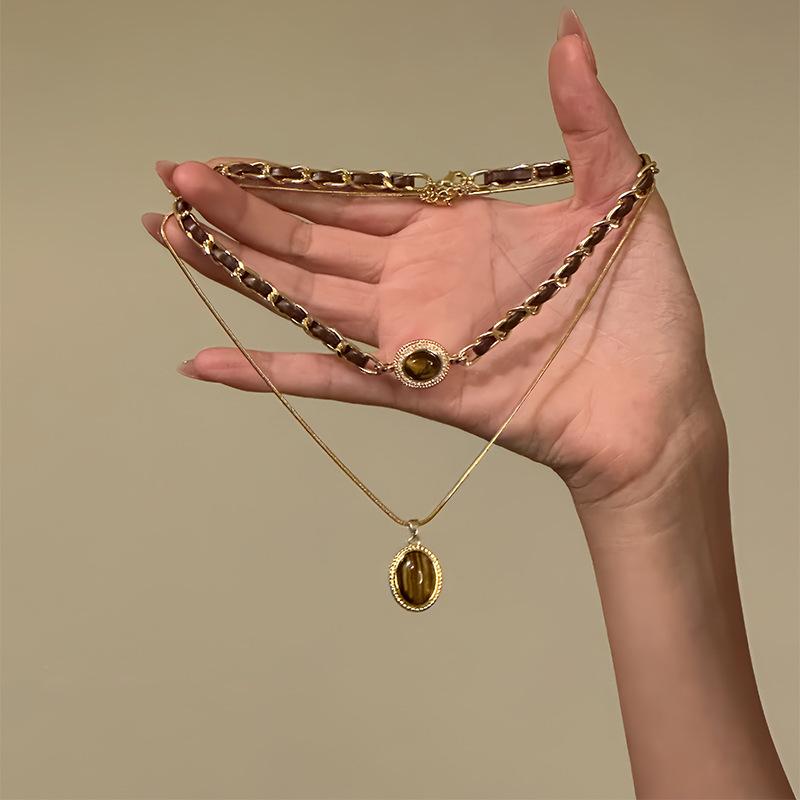 Подвеска-ожерелье с тигровым глазом и цирконом на кожаном шнурке - Ретро-цепочка на ключицу, Роскошные украшения высокого класса.