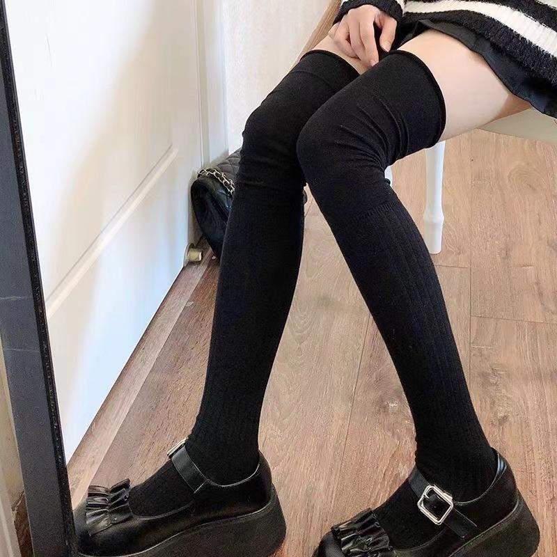 

Socks Woman Autumn and Winter Thick Knit Solid Color Thigh High Stockings Curly Black White Socks for Women Over Knee Keep Warm One Size чорний