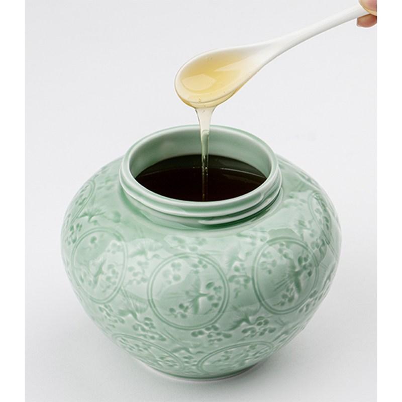 Korean Beekeeping Cheongmil Porcelain Acacia Honey, 1 Kg, 1 Piece