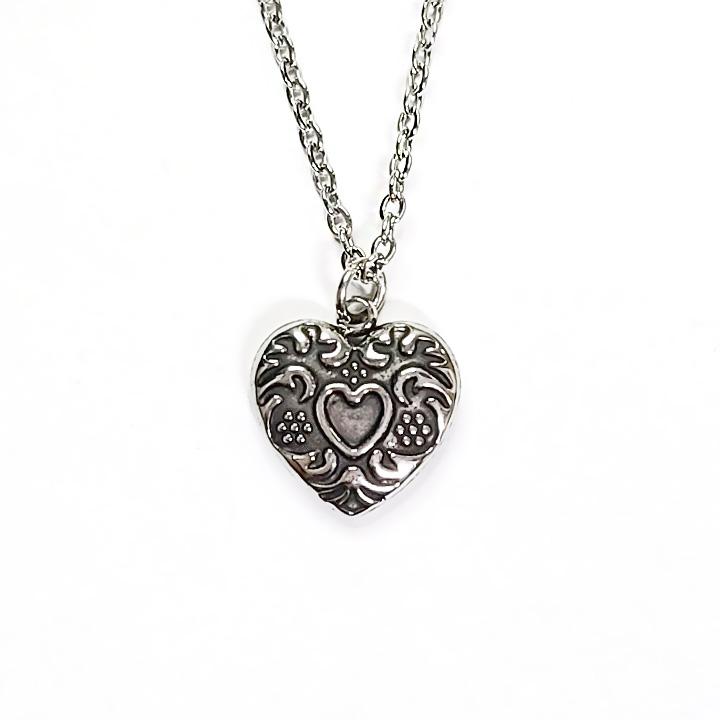 Glory_Arden [Unisex] Surgical Steel Antique Heart Necklace / Ghmn-251