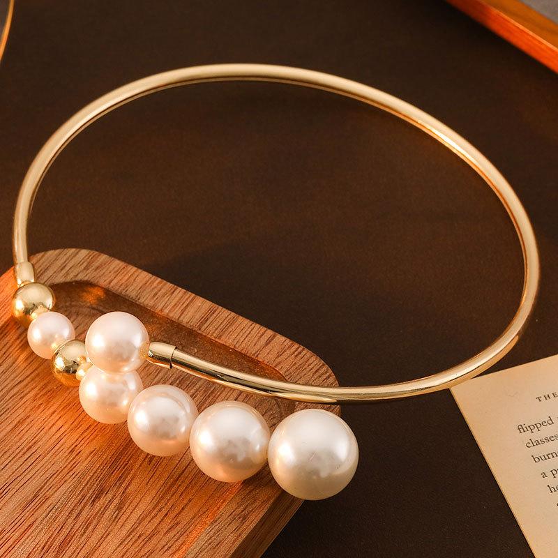 Pearl Geometric Necklaces with A High-end Feel Open-top Necklaces and Niche Individual Accessories