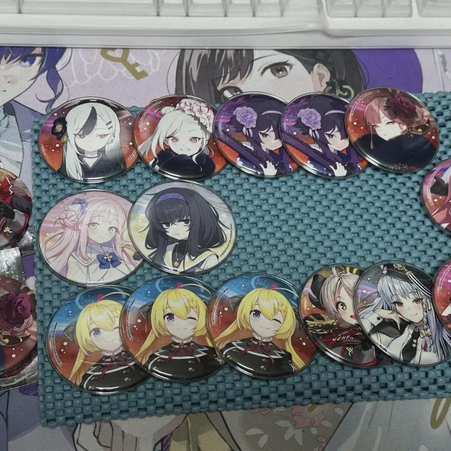 

Blue Archive Anyplus Can Badge Mika Ui Aru Haruna Mutsuki Kayoko