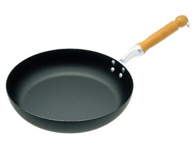 Koinu Brand Iron Frying Pan with Wooden Handle 24cm